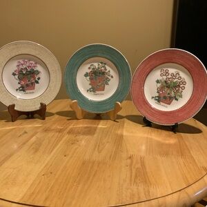 3 Vintage Wedgwood “Sarah’s Garden”Queen’s Ware Plates (1997)